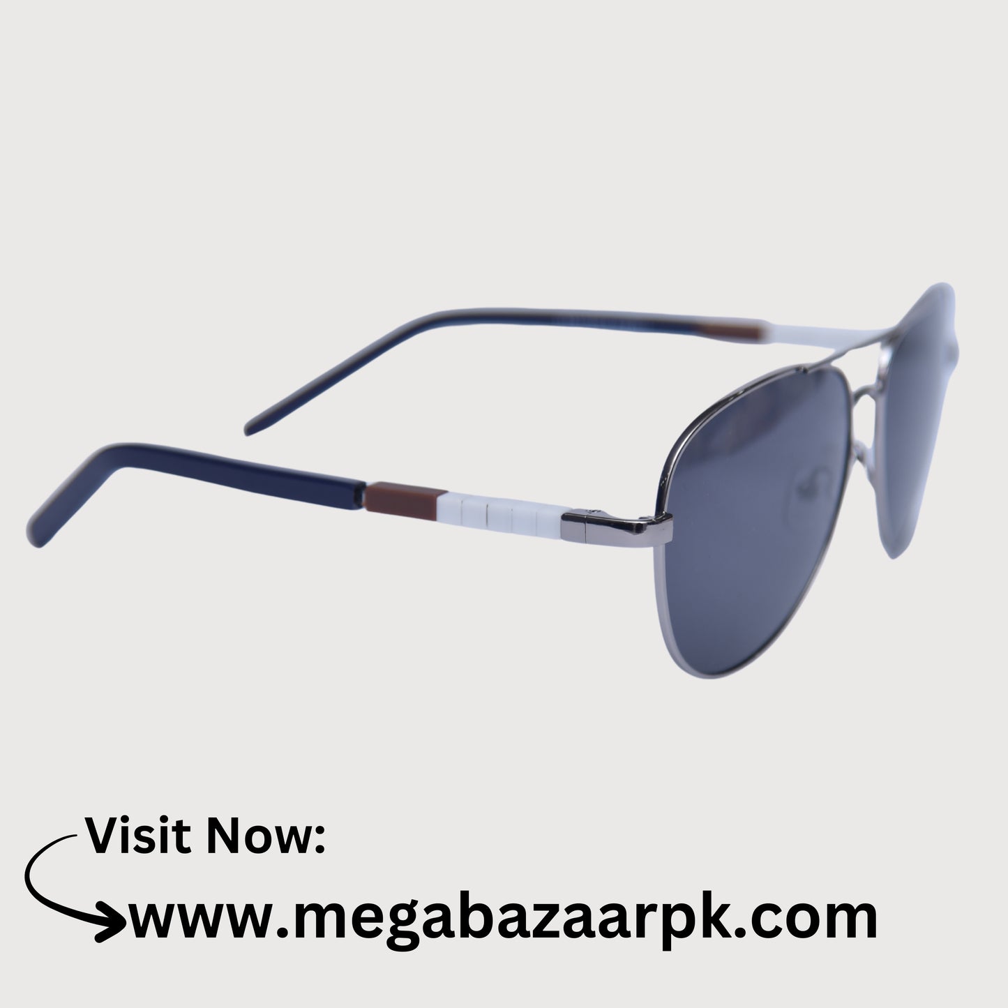 Aviator-Style Classic Black Sunglasses